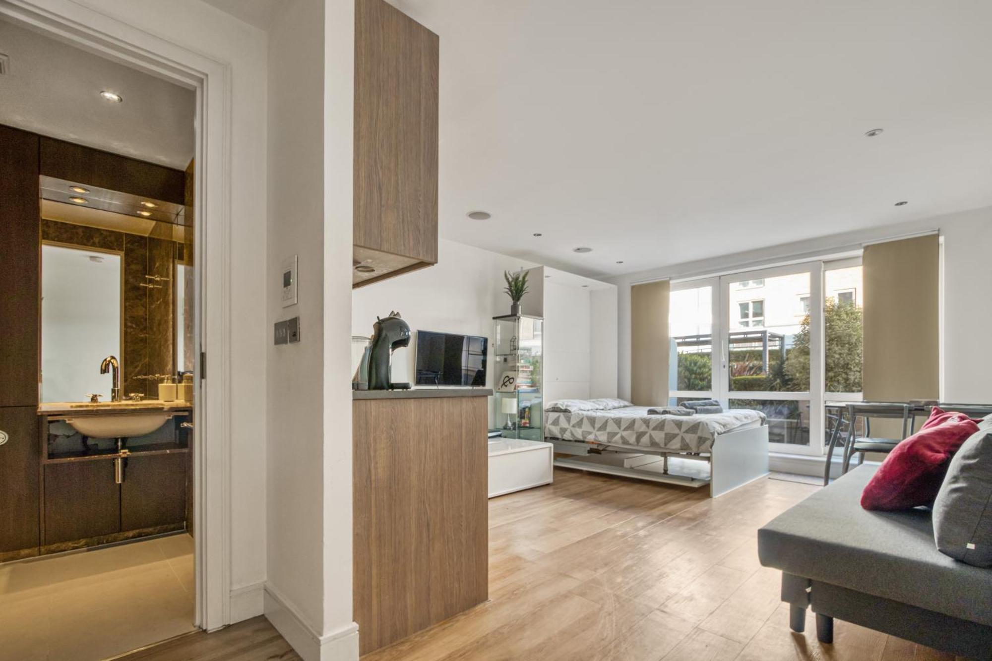 Modern Chic Studio Chelsea Apartment ลอนดอน ภายนอก รูปภาพ